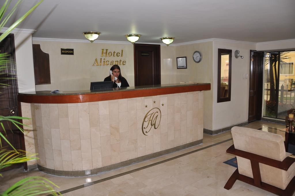 Hotel Alicante Bogotá Esterno foto