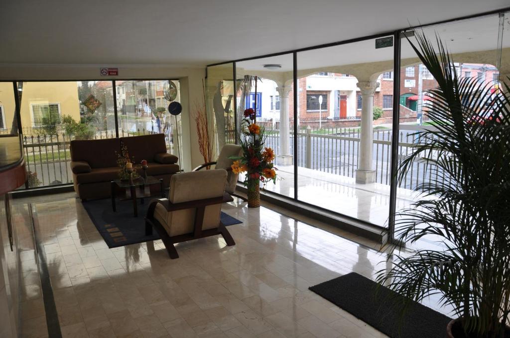 Hotel Alicante Bogotá Esterno foto